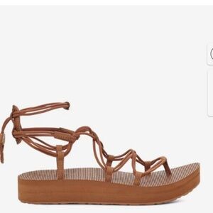 Teva midform infinity sandals